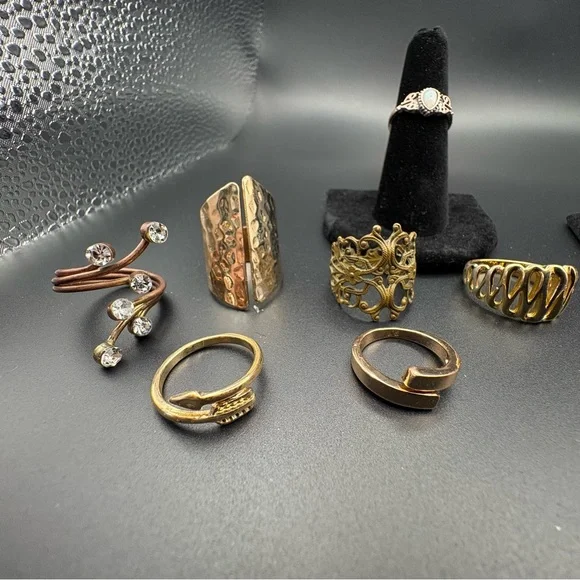 Women's Ring Set - Picture 2 of 7